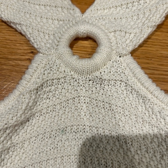 Forever 21 White Bodycon Dress with Plunge Neckline and Bishop Sleeves - Picture 5 of 8